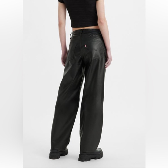 Levi’s FAUX LEATHER BAGGY DAD WOMEN'S PANTS - Picture 4 of 15